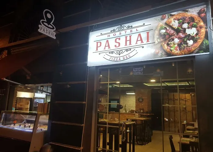 Pashai Hostel And Pizza Bar