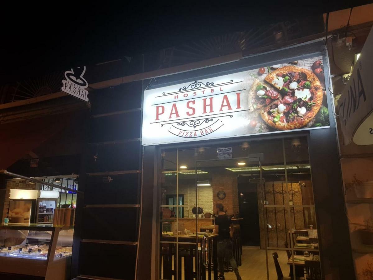 Hostel Pashai And Pizza Bar *